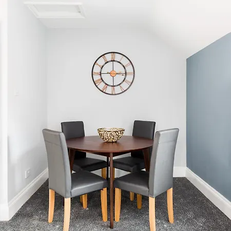 Apartment Duplex Loft With Balcony & Private Entrance In Jq Birmingham